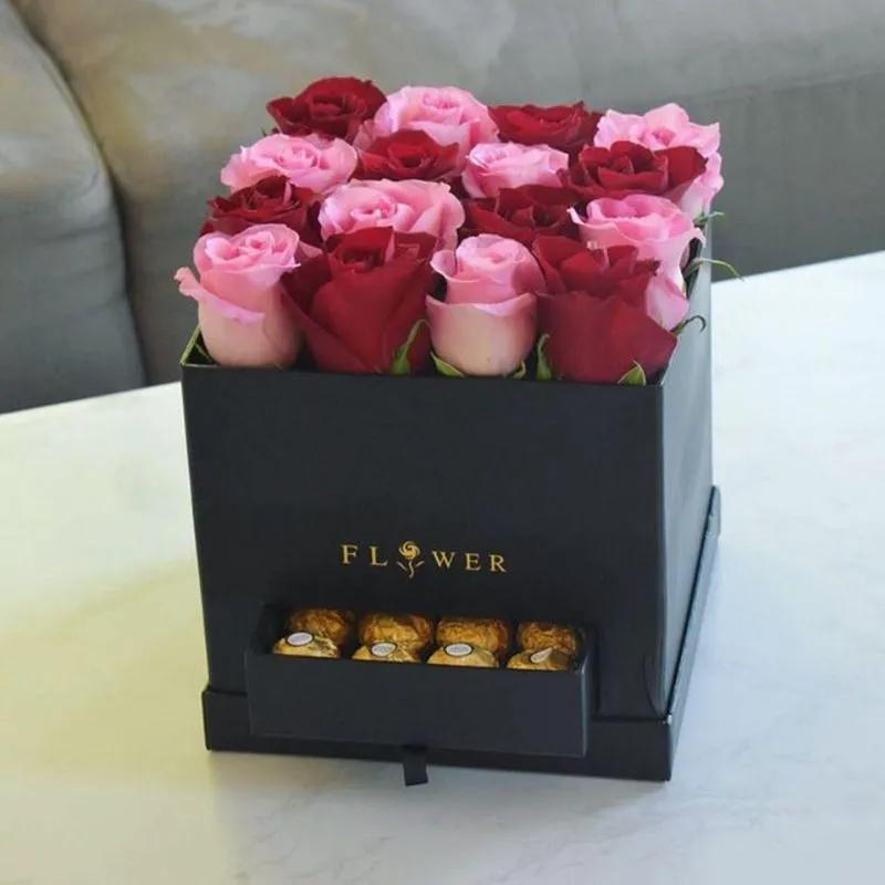 25 Red and Pink Roses Love Box