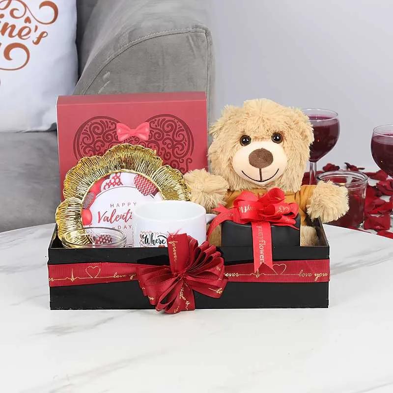 Amazing Love Valentine Gift Hamper