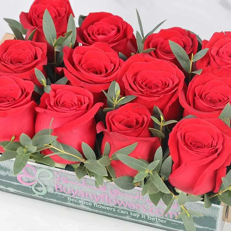 Classic Love 12 Red Roses in Tray