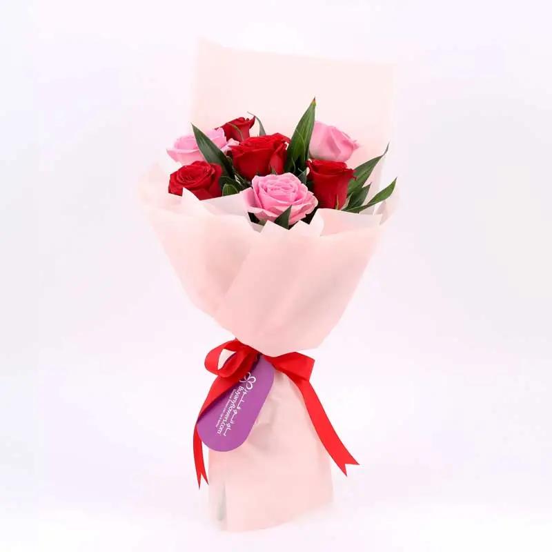 Cute 7 Roses Bouquet Trio