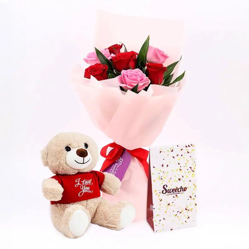 Cute 7 Roses Bouquet Trio