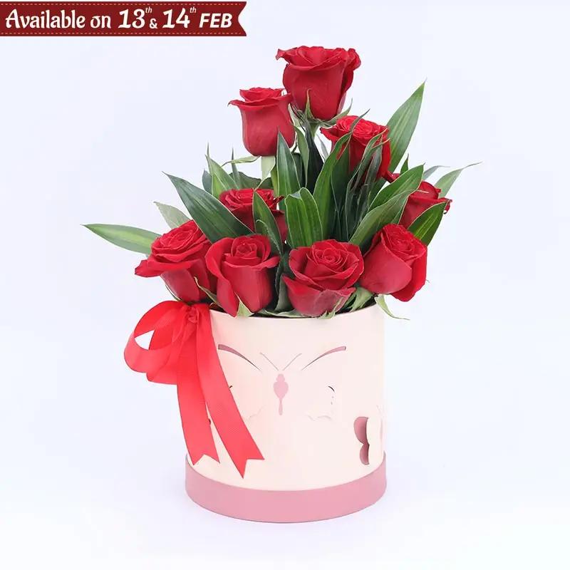 Innocence 9 Red Roses Box