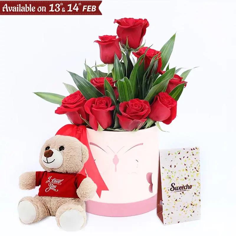 Innocence 9 Red Roses Box Trio