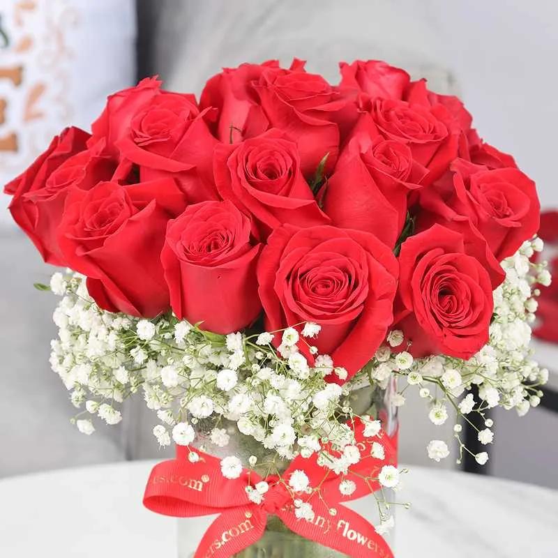 Love 21 Red Roses in Vase