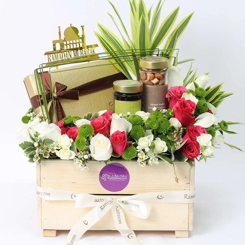 Ramadan Bateel Floral Hamper