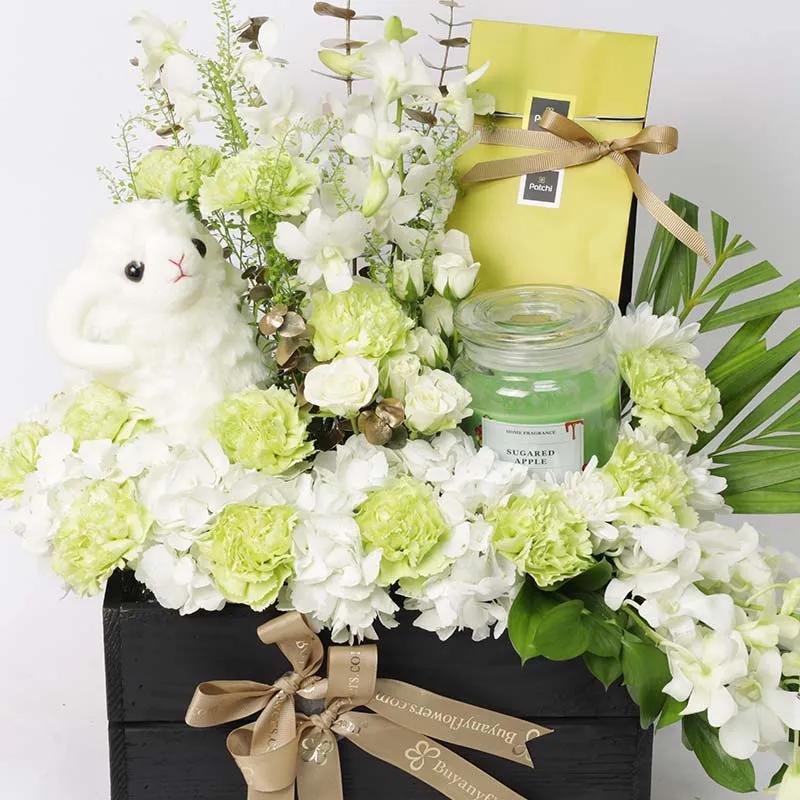 Sacrifice Floral Hamper