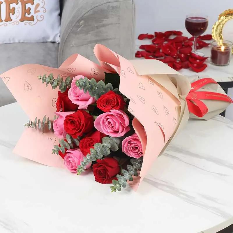 Cutie Pie 11 Roses Bouquet and Sweecho Chocolates 250gm